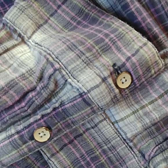 Eddie Bauer Button up - Picture 4 of 5